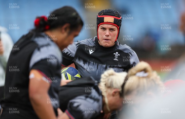 300922 - Wales Women Rugby Training Session - Wales Carys Phillips during a combined training session with USA ahead of the start of the Women’s Rugby World Cup