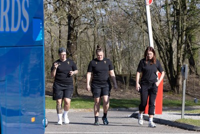 200325  Wales Women Rugby Squad travel to Edinburgh - Donna Rose, Carys Phillips and Georgia Evans make their way to the bus as Wales head to Edinburgh for the opening match of the Women’s 6 Nations against Scotland