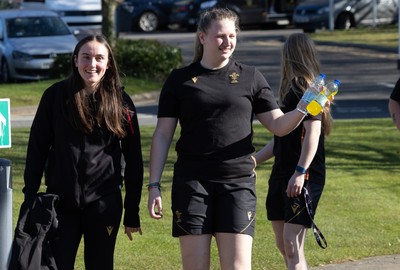 200325  Wales Women Rugby Squad travel to Edinburgh - Nel Metcalfe and Alaw Pyrs make their way to the bus as Wales head to Edinburgh for the opening match of the Women’s 6 Nations against Scotland