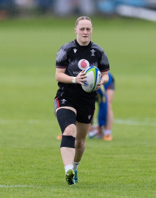 250625  Wales Women U20 Training Session - Chiara Pearce during a training session ahead of their U20 Six Nations festival