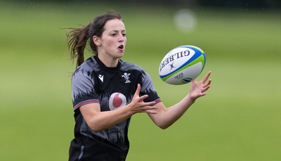 250625  Wales Women U20 Training Session - Hannah Lane during a training session ahead of their U20 Six Nations festival