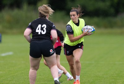 250625  Wales Women U20 Training Session - Branwen Metcalfe during a training session ahead of their U20 Six Nations festival