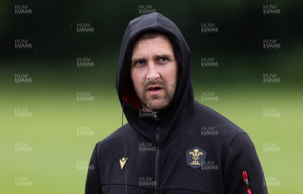 250625  Wales Women U20 Training Session - Ashley Beck during a training session ahead of their U20 Six Nations festival