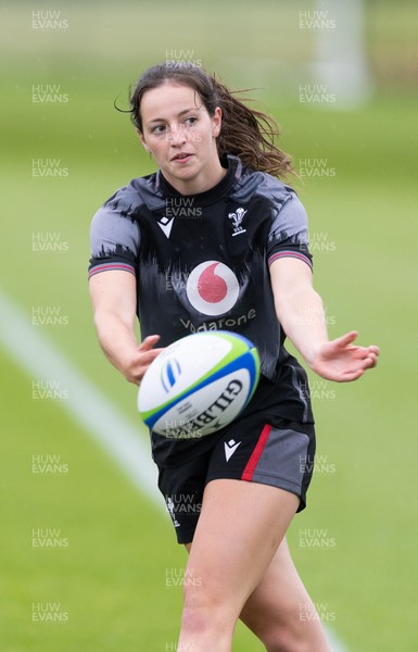 250625  Wales Women U20 Training Session - Hannah Lane during a training session ahead of their U20 Six Nations festival