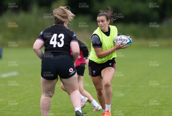 250625  Wales Women U20 Training Session - Branwen Metcalfe during a training session ahead of their U20 Six Nations festival