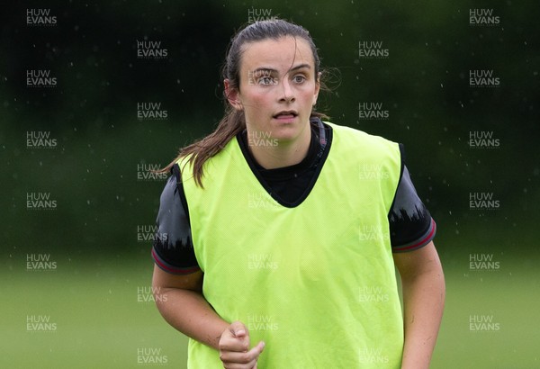 250625  Wales Women U20 Training Session - Branwen Metcalfe during a training session ahead of their U20 Six Nations festival