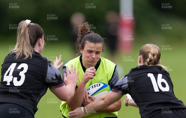 250625  Wales Women U20 Training Session - Branwen Metcalfe during a training session ahead of their U20 Six Nations festival