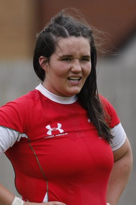 09.05.10 Wales v England - Womens' Under 20's - Wales' number 8 Vicky Owens.  
