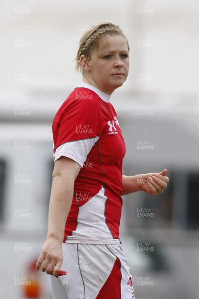 09.05.10 Wales v England - Womens' Under 20's - Wales centre Adi Taviner. 
