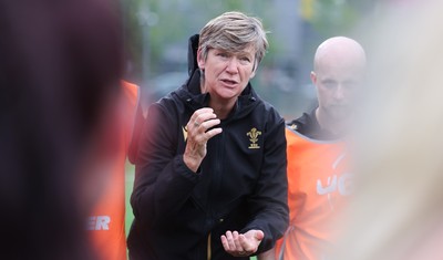 050725  Wales Women U20 v Ireland Women U20, Women’s U20 Six Nations Summer Series - Wales Women U20 head coach Liza Burgess speaks to the players at the end of the match