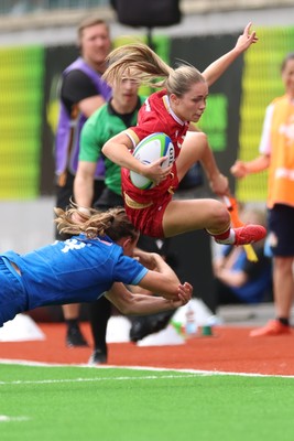 170725 - Wales Women U20 v Italy Women U20, Women’s U20 Six Nations Summer Series - Hanna Marshall of Wales is tackled by Lucie Jeanne Moioli of Italy