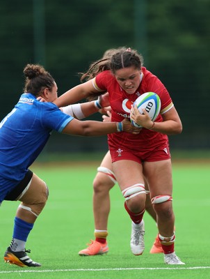 170725 - Wales Women U20 v Italy Women U20, Women’s U20 Six Nations Summer Series - Jorja Aiono of Wales charges forward