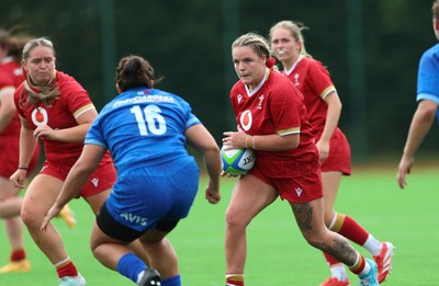 170725 - Wales Women U20 v Italy Women U20, Women’s U20 Six Nations Summer Series - Molly Wakely of Wales charges forward