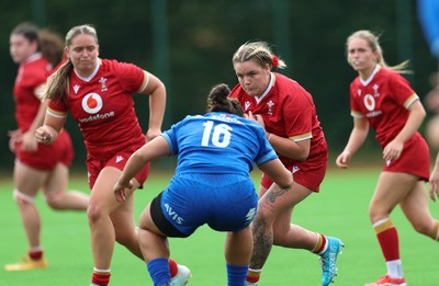 170725 - Wales Women U20 v Italy Women U20, Women’s U20 Six Nations Summer Series - Molly Wakely of Wales charges forward