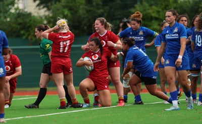 170725 - Wales Women U20 v Italy Women U20, Women’s U20 Six Nations Summer Series - Chiara Pearce of Wales celebrates after scoring try