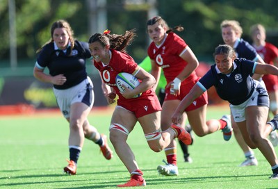 110725 - Wales Women U20 v Scotland Women U20, Women’s U20 Six Nations Summer Series - Branwen Metcalfe of Wales dives in to score the fourth try