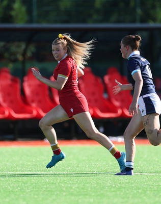 110725 - Wales Women U20 v Scotland Women U20, Women’s U20 Six Nations Summer Series - Mollie Wilkinson of Wales races away