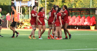 110725 - Wales Women U20 v Scotland Women U20, Women’s U20 Six Nations Summer Series - Wales players celebrate on the final whistle