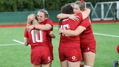 110725 - Wales Women U20 v Scotland Women U20, Women’s U20 Six Nations Summer Series - Wales players celebrate on the final whistle
