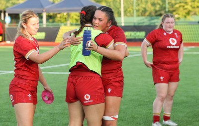 110725 - Wales Women U20 v Scotland Women U20, Women’s U20 Six Nations Summer Series - Wales players celebrate on the final whistle