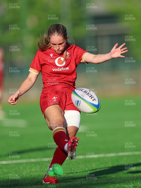 110725 - Wales Women U20 v Scotland Women U20, Women’s U20 Six Nations Summer Series - Hanna Marshall of Wales