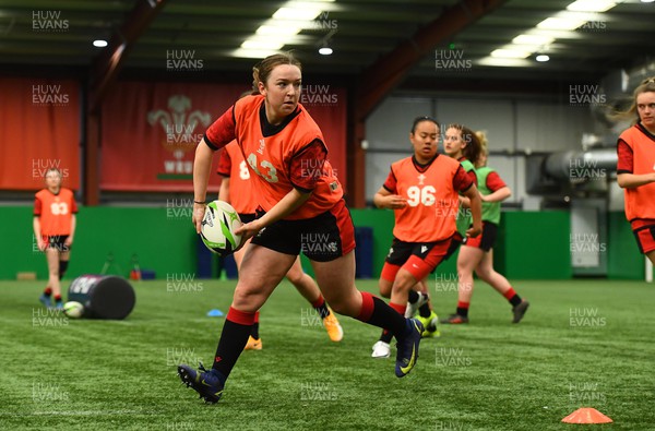 030422 - Wales Women Under 18 Rugby Training - Sian Jones