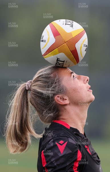 250822 - Wales Women Rugby Units Session - Wales’ Elinor Snowsill during a training session ahead of the match against Canada