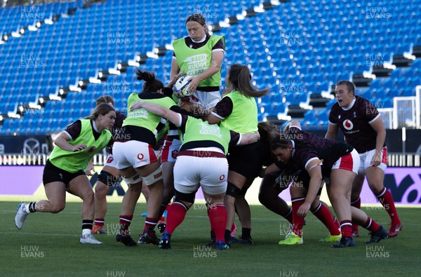 031123 - Wales Women v Australia Women, WXV1 - Alisha Butchers of Wales takes line out during warm up