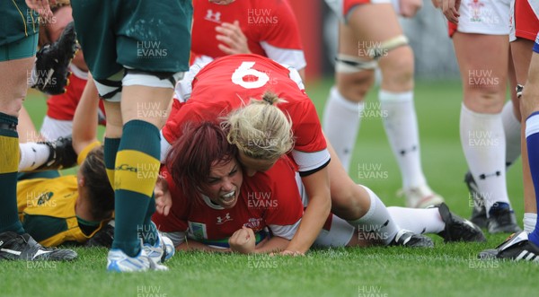 20.08.10 - Wales Women v Australia Women - Women's Rugby World Cup 2010 - Lowri Harries of Wales celebrates her try. 