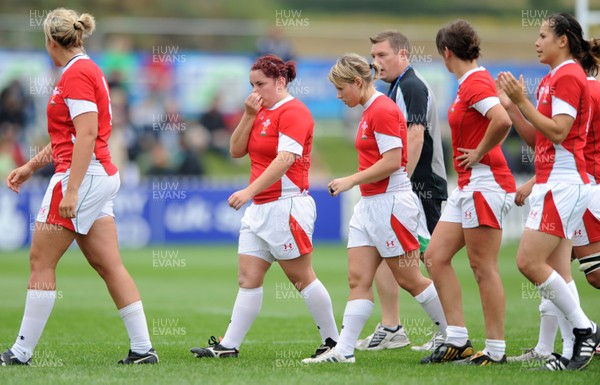 20.08.10 - Wales Women v Australia Women - Women's Rugby World Cup 2010 - Wales players look dejected at the end of the game. 