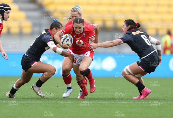 211023 - Wales Women v Canada Women, WXV1 - Jasmine Joyce of Wales splits the Canadian defence