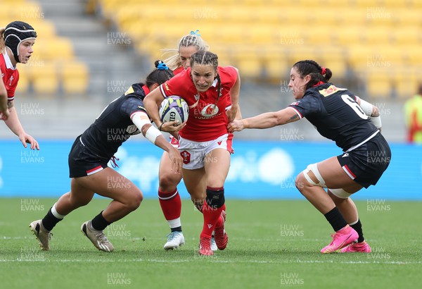 211023 - Wales Women v Canada Women, WXV1 - Jasmine Joyce of Wales splits the Canadian defence