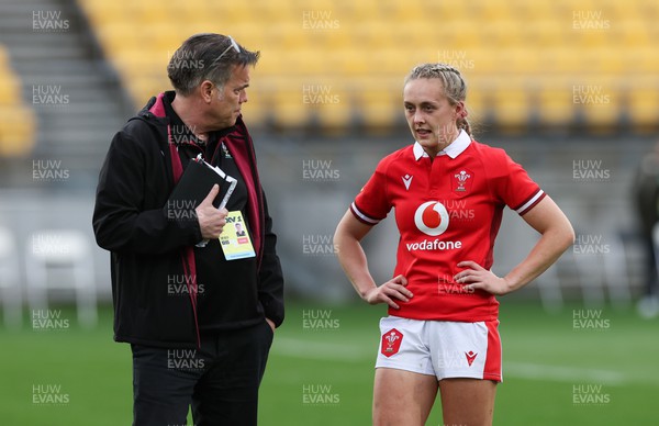211023 - Wales Women v Canada Women, WXV1 - Hannah Jones of Wales with media manager Simon Roberts at the end of the match