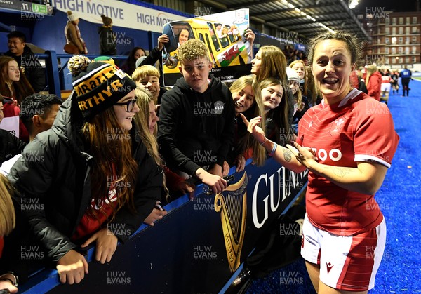 211121 - Wales Women v Canada Women - Autumn Internationals - Ffion Lewis of Wales with pupils from her school from Bishop Hedley Catholic High School at the end of the game