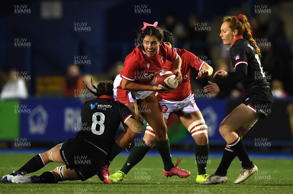 211121 - Wales Women v Canada Women - Autumn Internationals - Georgia Evans of Wales is tackled by Gabrielle Senft of Canada