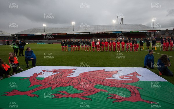 040419 - Wales v Czech Republic, Women's International Challenge Match - The Wales team line up for the anthems