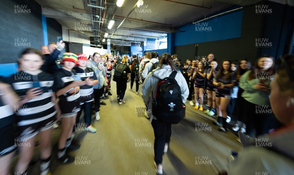 150423 - Wales v England, TicTok Women’s 6 Nations - The Wales team make their way from the hotel to Cardiff Arms Park