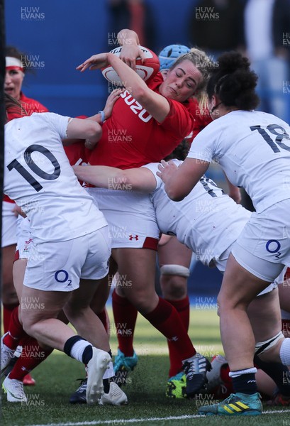 240219 - Wales v England, Women's Six Nations Championship 2019 - Kelsey Jones of Wales charges towards the English line