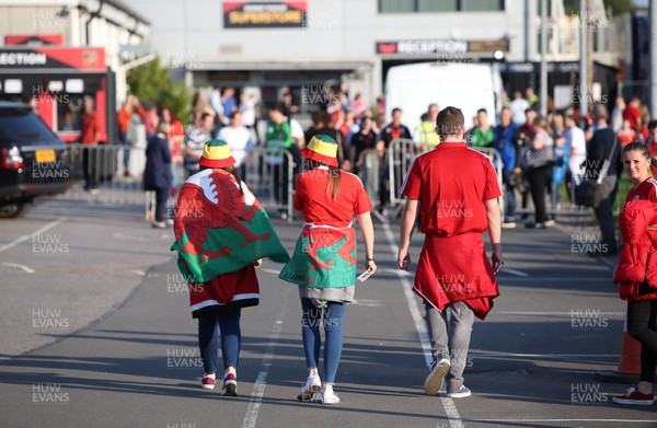 310818 - Wales Women v England Women - FIFA World Cup Qualifier - Wales fans in the fans zone before the game