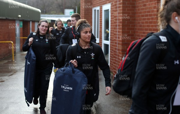 160318 - Wales Women v France Women - Natwest 6 Nations Championship - Jess Kavanagh-Williams of Wales arrives at the ground