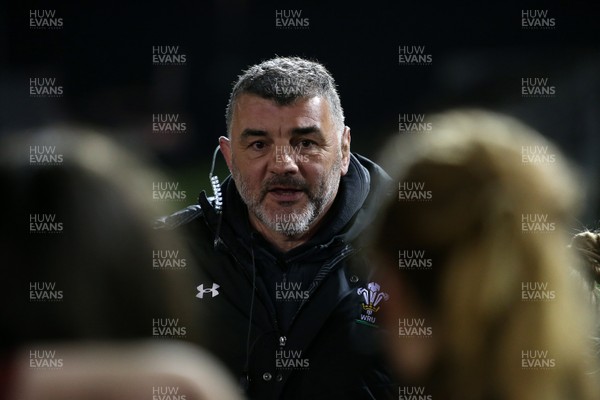 160318 - Wales Women v France Women - Natwest 6 Nations Championship - Wales Head Coach Rowland Phillips