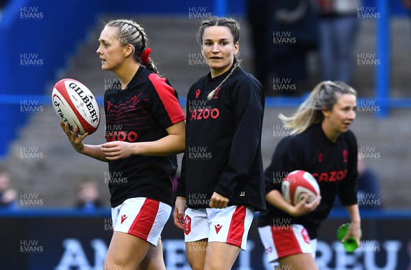 220422 - Wales Women v France Women - TikTok Women’s Six Nations - Hannah Jones and Jasmine Joyce of Wales during the warm up