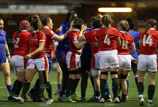 220422 - Wales Women v France Women - TikTok Womens Six Nations - Tensions boil over between the teams