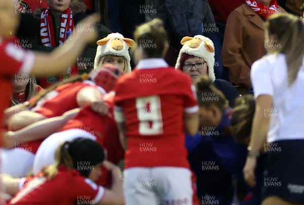220422 - Wales Women v France Women - TikTok Womens Six Nations - Fans watch the game