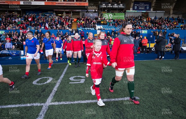 230220 - Wales Women v France Women, Womens Six Nations Championship 2020 - Siwan Lillicrap of Wales leads the team and mascot out at the start of the match