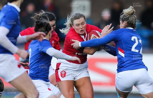 230220 - Wales Women v France Women, Womens Six Nations Championship 2020 - Megan Webb of Wales is held by Camile Boudaud of France