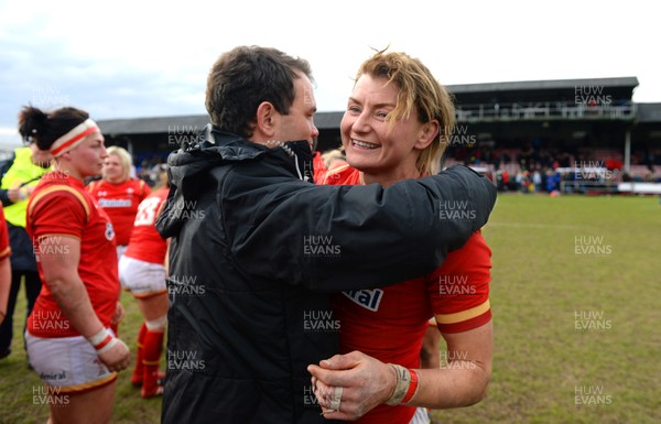 280216 - Wales Women v France Women - RBS Womens Six Nations 2016 -Rhys Edwards and Rachel Taylor of Wales celebrate at the end of the game