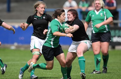 01.08.10.. Wales Women v Ireland Women, Women's Rugby World Cup 2010 Warm-Up Fixture -  Wales' Jenny Davies races towards the line 