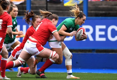 100421 - Wales Women v Ireland Women - Women's Six Nations - Eimear Considine of Ireland scores try