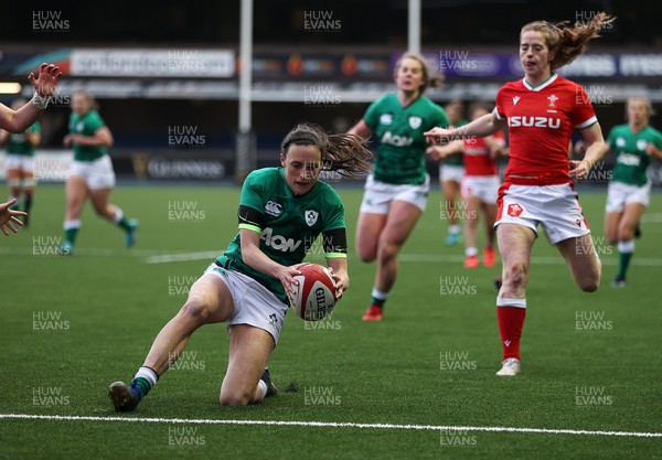 100421 - Wales Women v Ireland Women - Women's 2021 Six Nations Pool B - Hannah Tyrrell of Ireland runs in to score a try